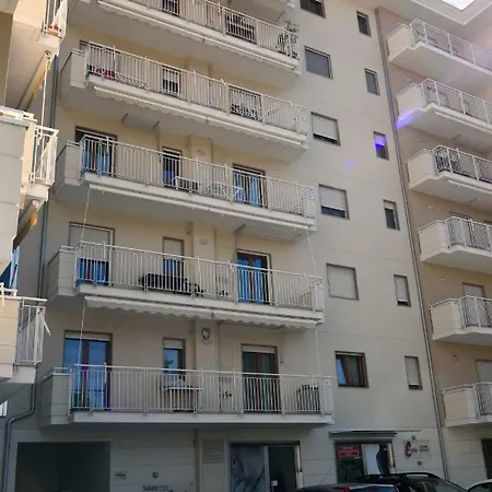 Vendégház Pyramis Pontecagnano